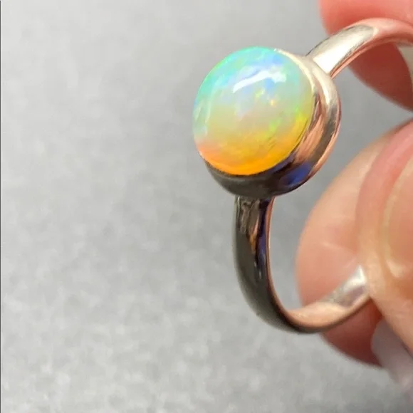 Ethiopian Opal Ring Size 10 in Solid Sterling Silver 925 - Picture 7 of 9